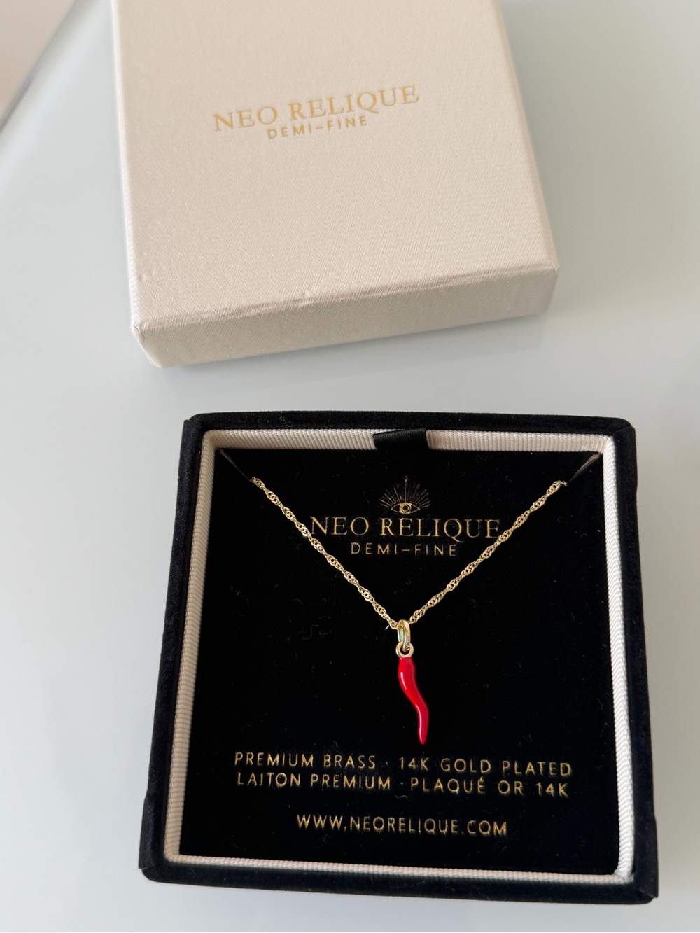 Neo Relique Gold Necklace with Red Horn cornicello charm
